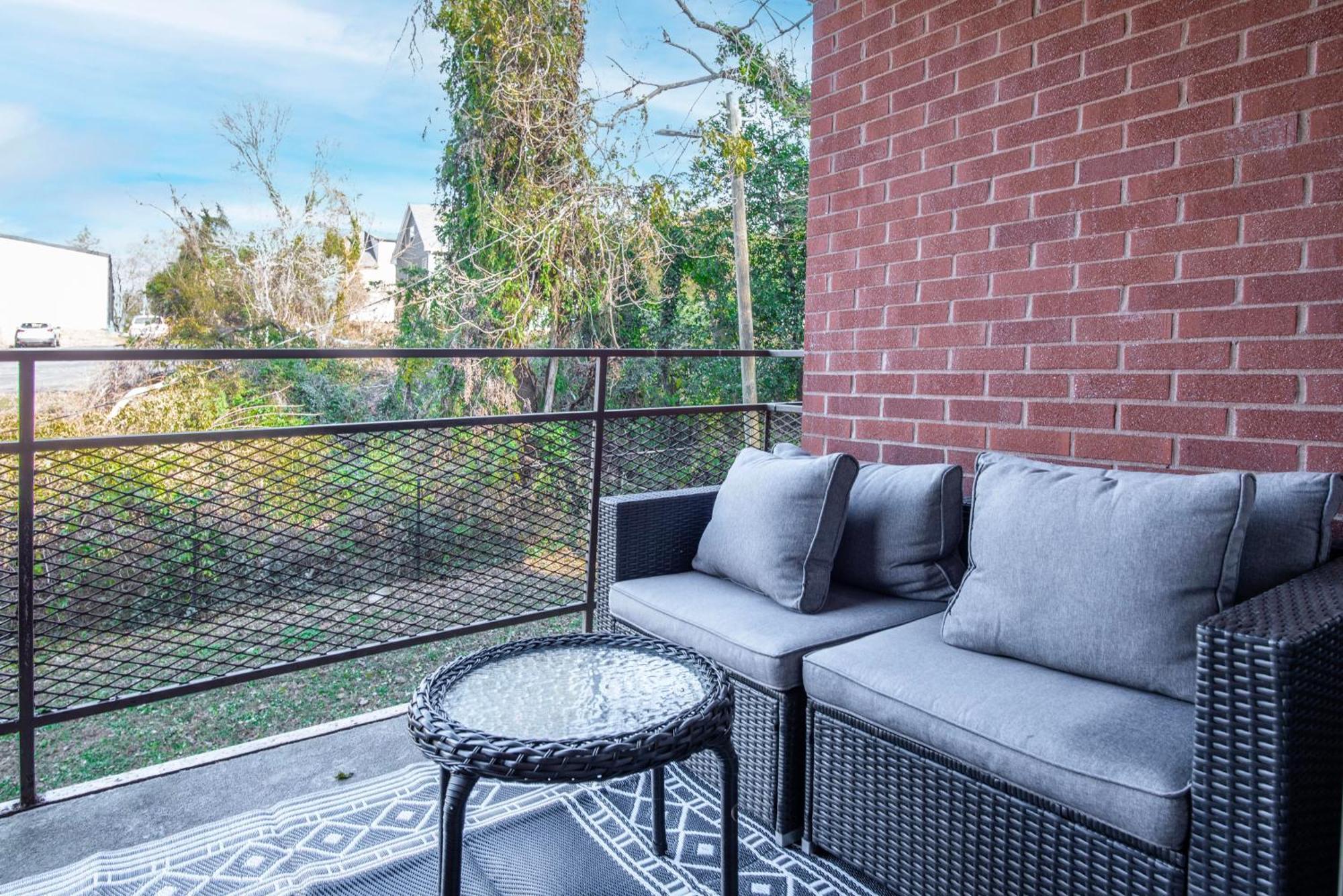 Classic City Getaway - 1 Mile Walk To Sanford Stadium! Athens Exterior photo